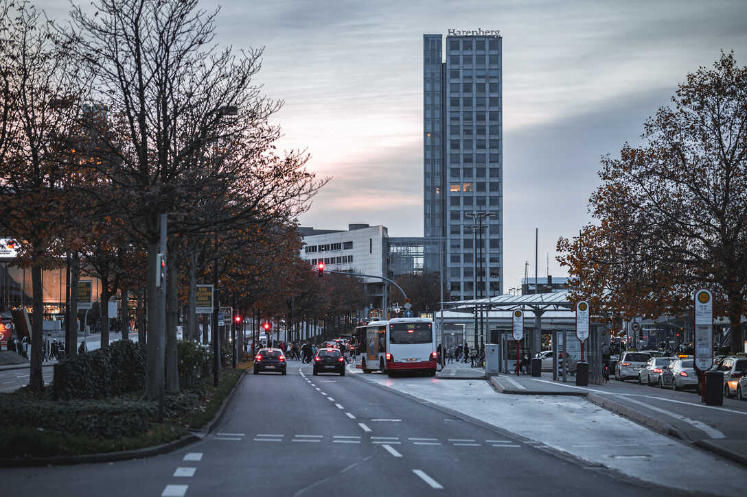 vor dem Hauptbahnhof